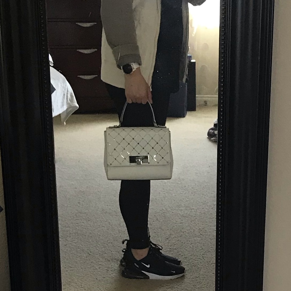 Michael Kors leather bag - Picture 10 of 10